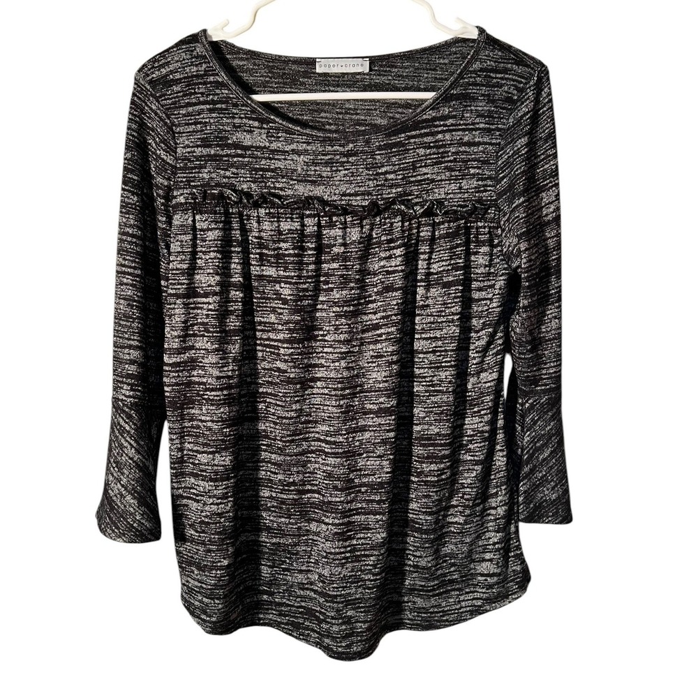 Paper Crane Womens Knit Top Heathered Marled Dark Gray Ruffle 3/4 Sleeve Stretch
